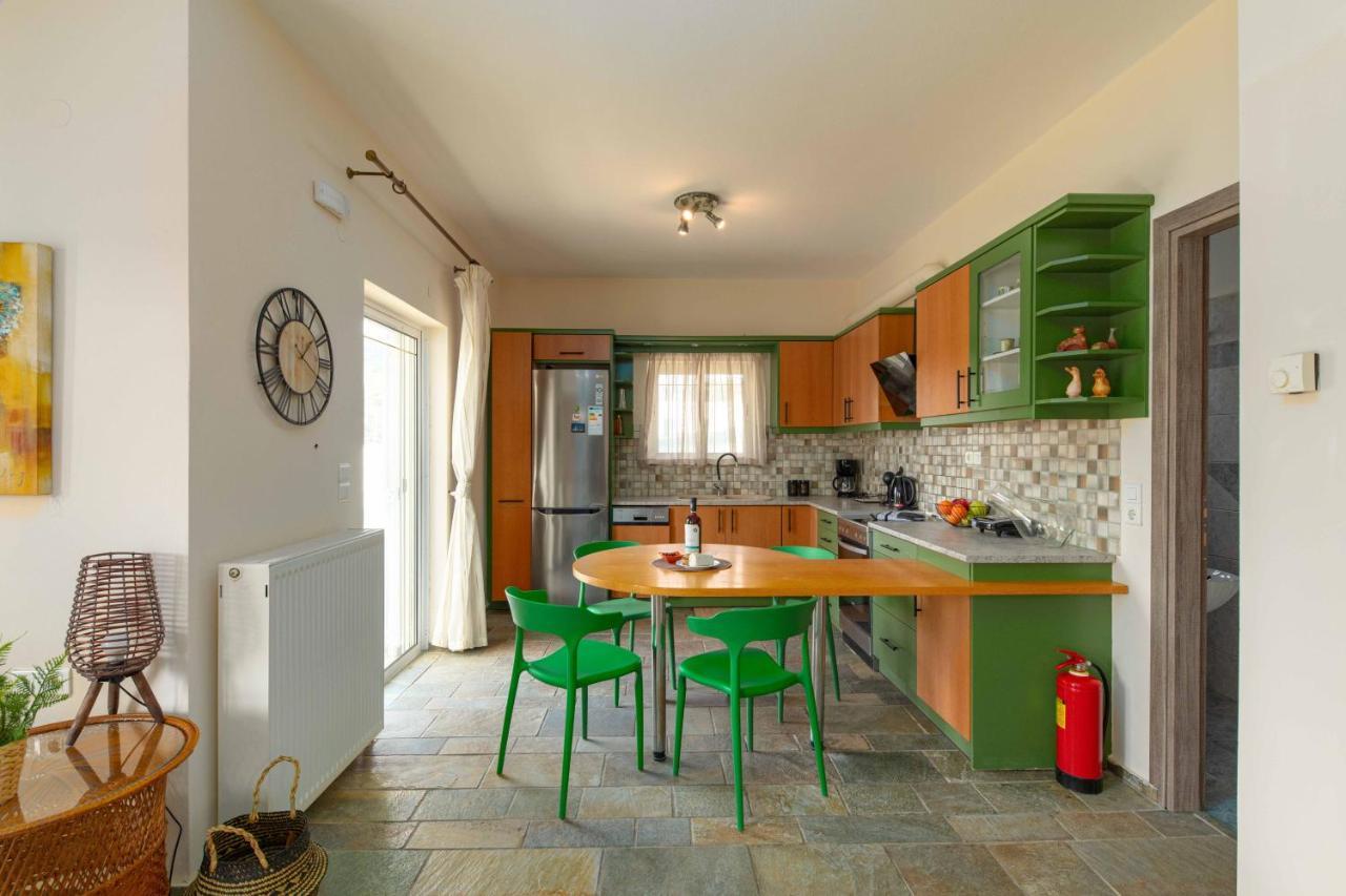 Villa Melenia For Family Holidays By The Beach Agia Pelagia Екстериор снимка