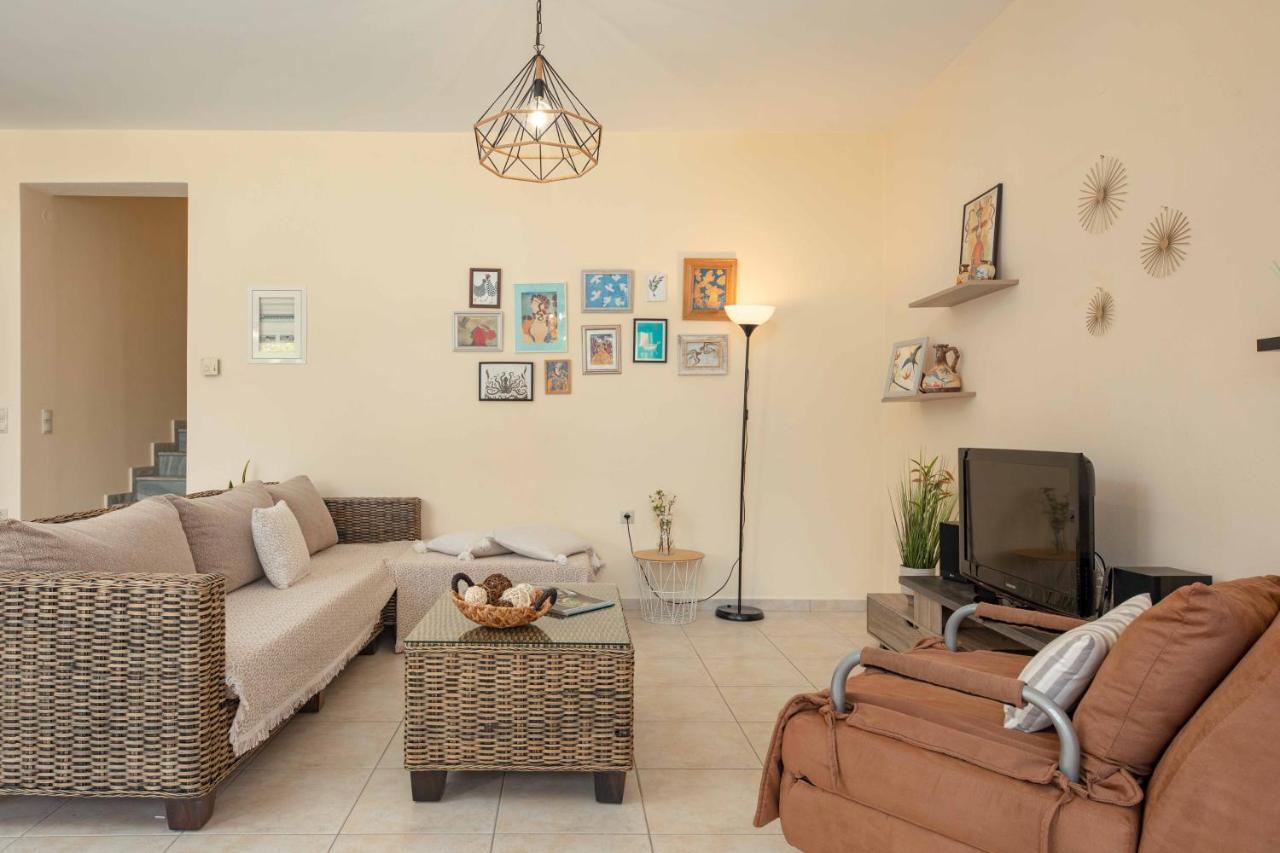 Villa Melenia For Family Holidays By The Beach Agia Pelagia Екстериор снимка